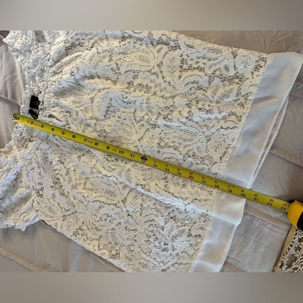 Summer must-have! Elegant, all-over white lace short sleeved shirt size S - Picture 9 of 13